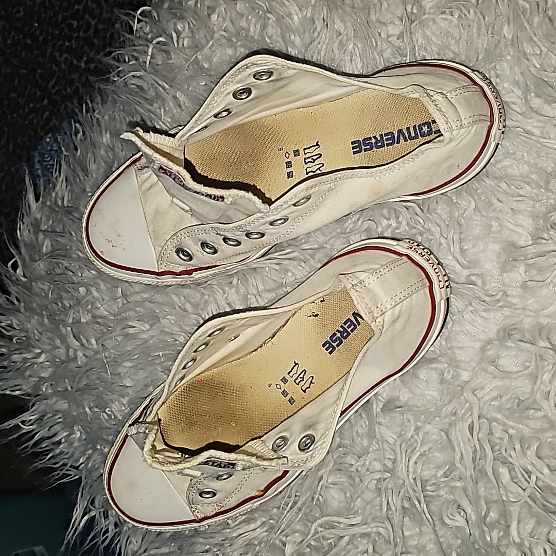 Converse Used As Is Size 6 Sneakers